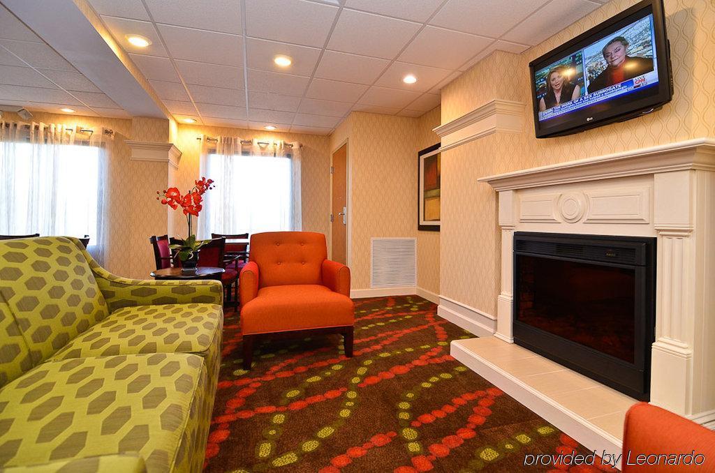 Holiday Inn Express Atlanta-Stone Mountain By Ihg Dalaman gambar
